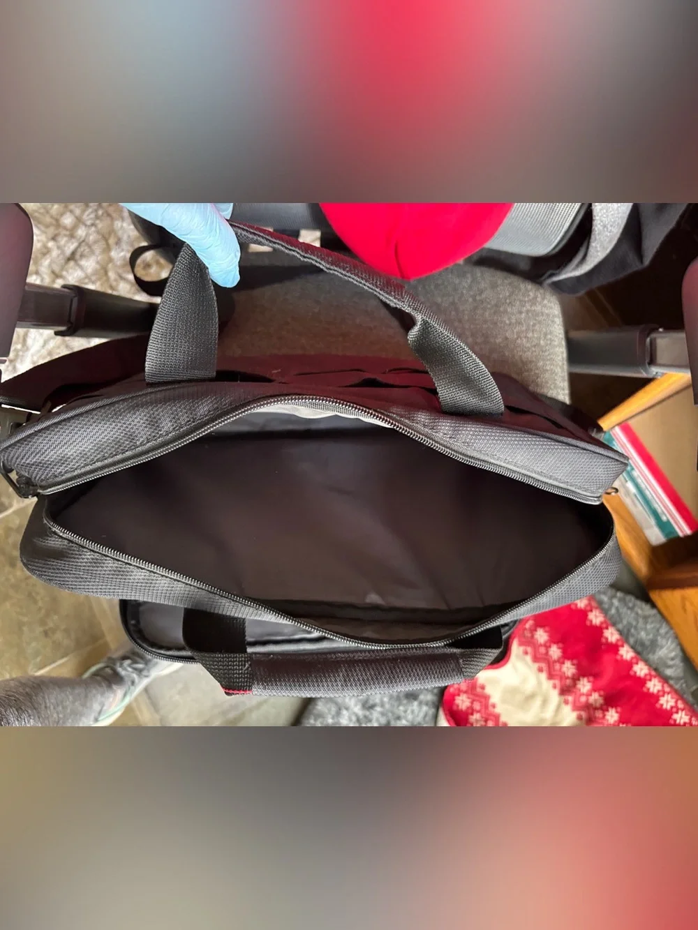 EUC Targus Black Laptop Bag with Red Stitching